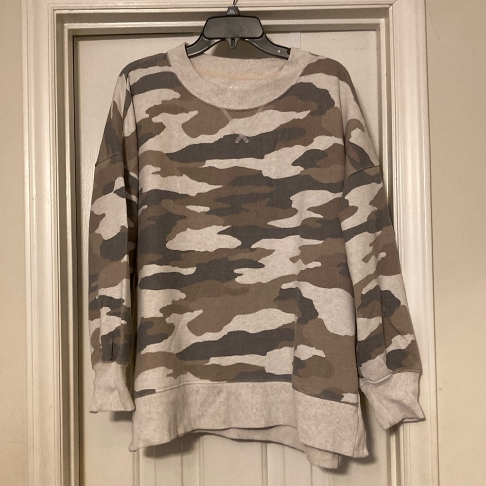 aerie Camo Print Sweatshirt in Tan, Cream, Gray
